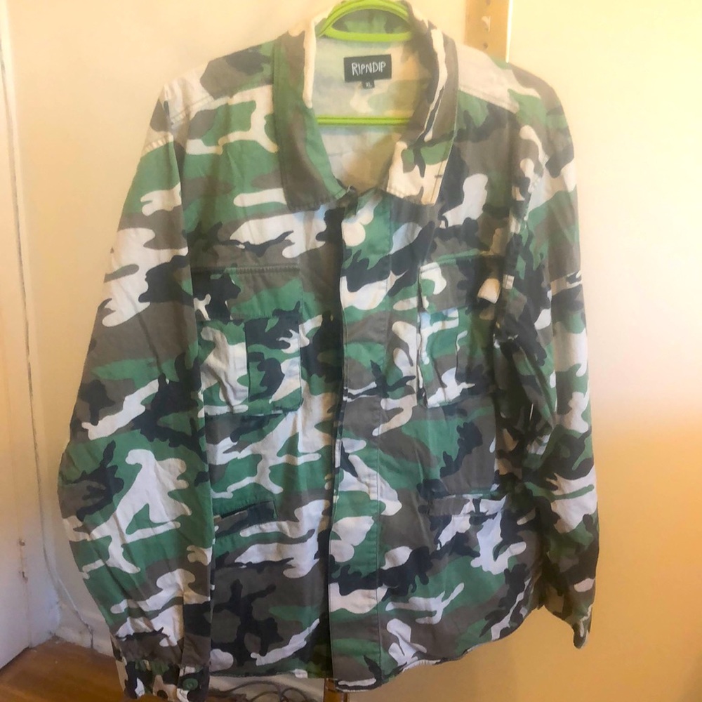 Ripndip Camo men shirt/Jacket Size XL
